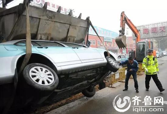 山東十多輛車相撞,山東十多輛車相撞事件背后的故事與適用性計(jì)劃解讀,實(shí)地計(jì)劃設(shè)計(jì)驗(yàn)證_UHD版22.69.39